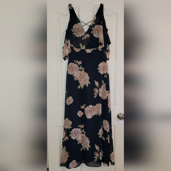Lulus Dresses & Skirts - Lulu's Elegant Floral Maxi Dress in Navy and Blush